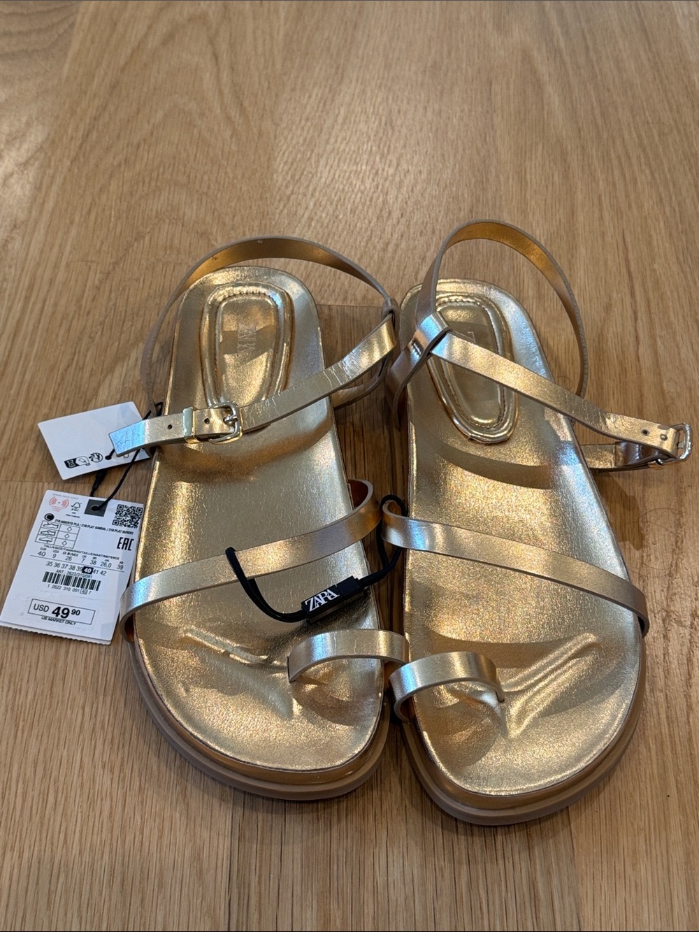 Zara FLAT METALLIC SANDALS - Picture 3 of 6